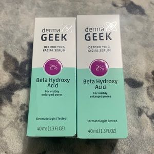 2 for the price of 1 .Derma Geek serum